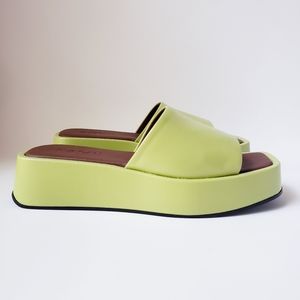 SVEGAN Lime Green Slip-on Sandals